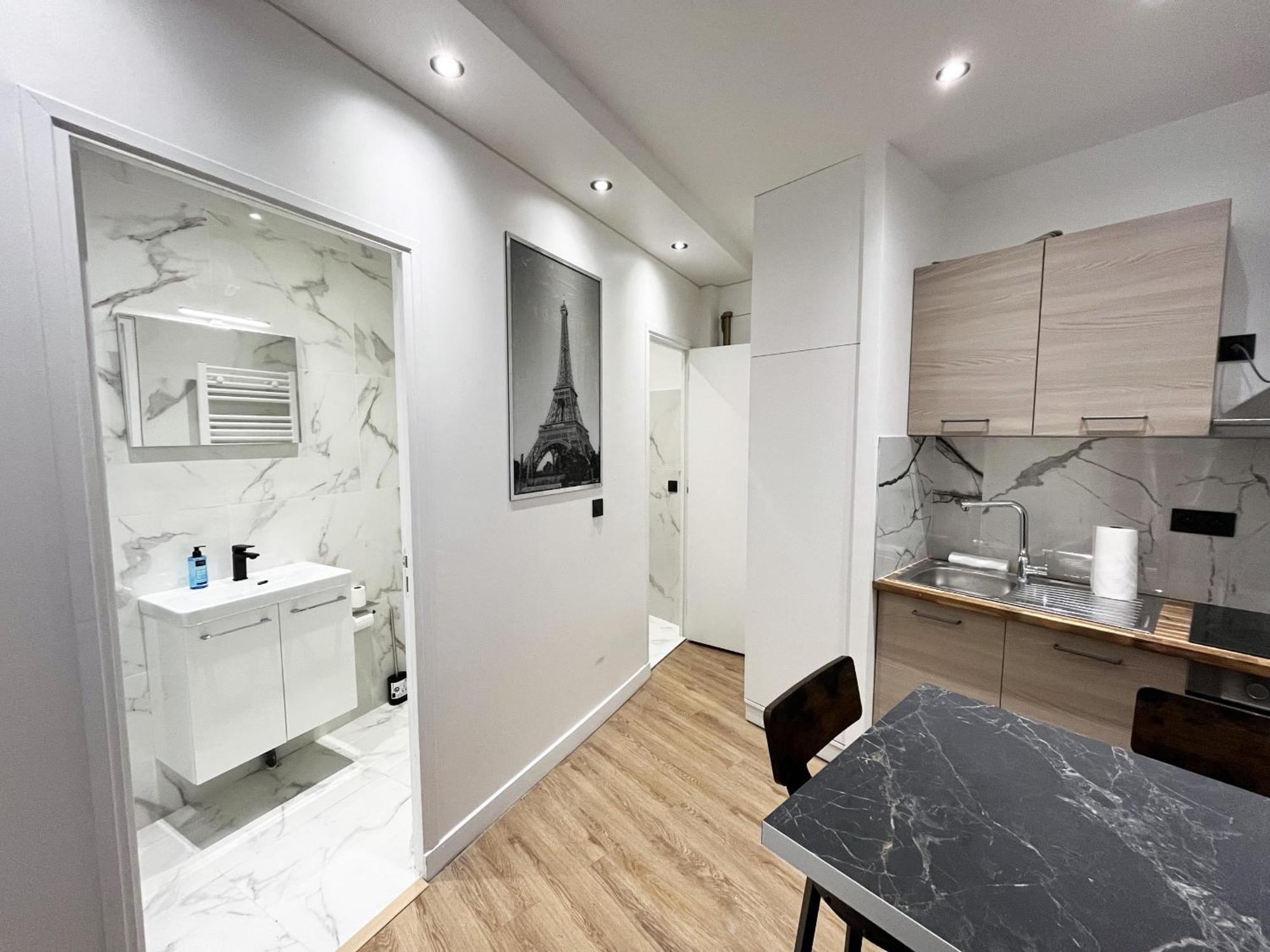 Urban Flat 173 - Charming Flat Atelier Gaite Montparnasse Paris