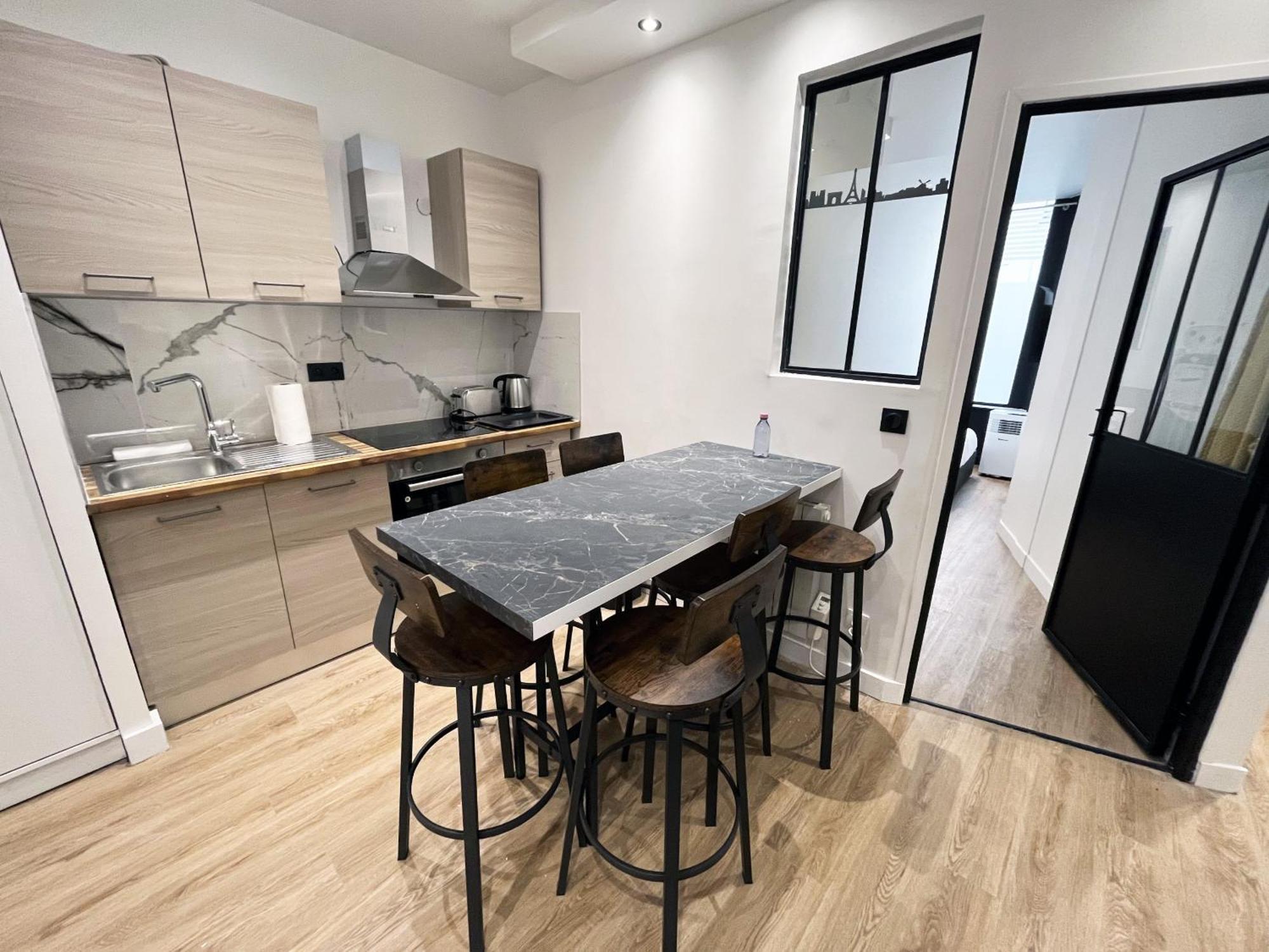 Apartment Urban Flat 173 - Charming Flat Atelier Gaite Montparnasse